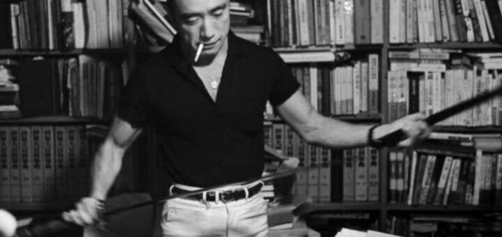 Yukio Mishima Onnagata